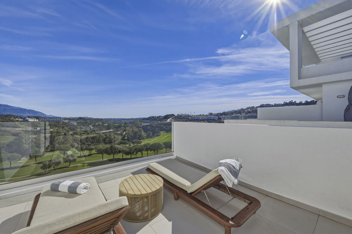 2 Bed Apartment for sale in La Cala Golf Costa Del Sol, Málaga, Spain