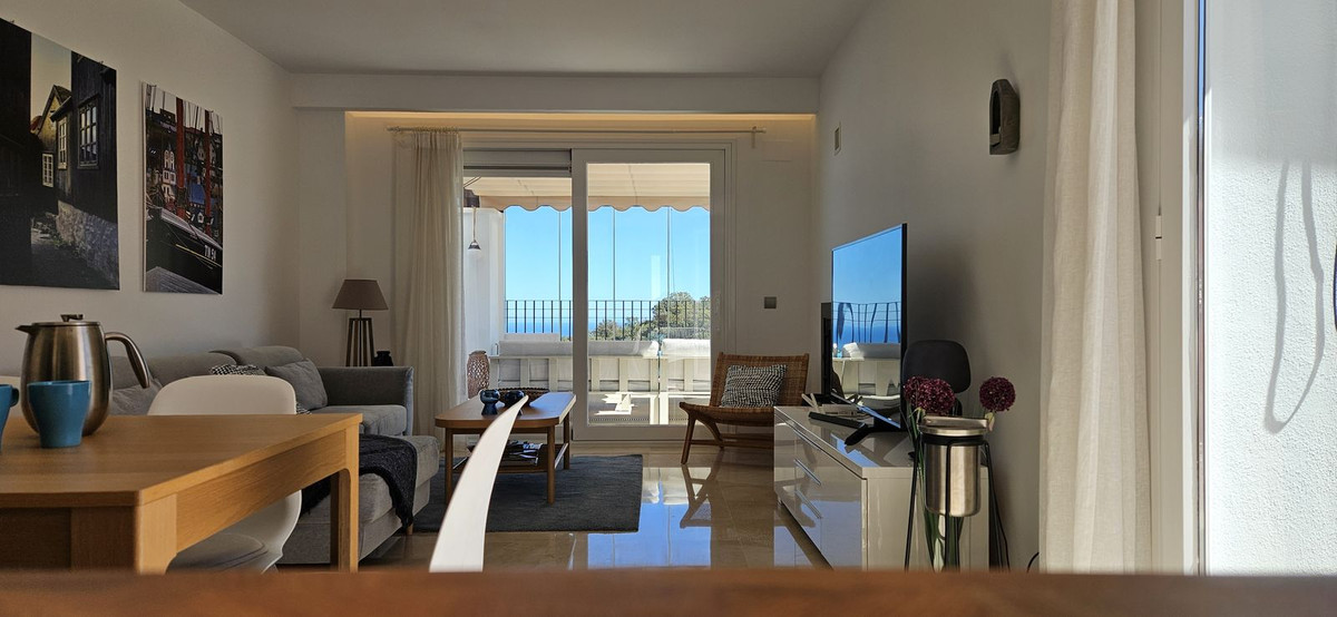 3 Bed Apartment for sale in La Mairena Costa Del Sol, Málaga, Spain