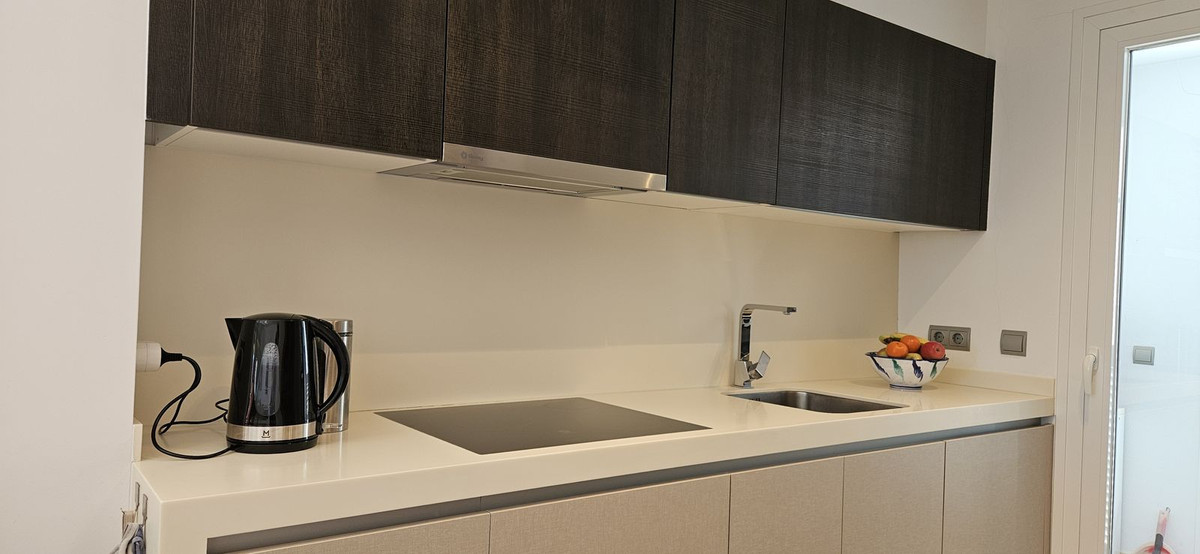 3 Bed Apartment for sale in La Mairena Costa Del Sol, Málaga, Spain