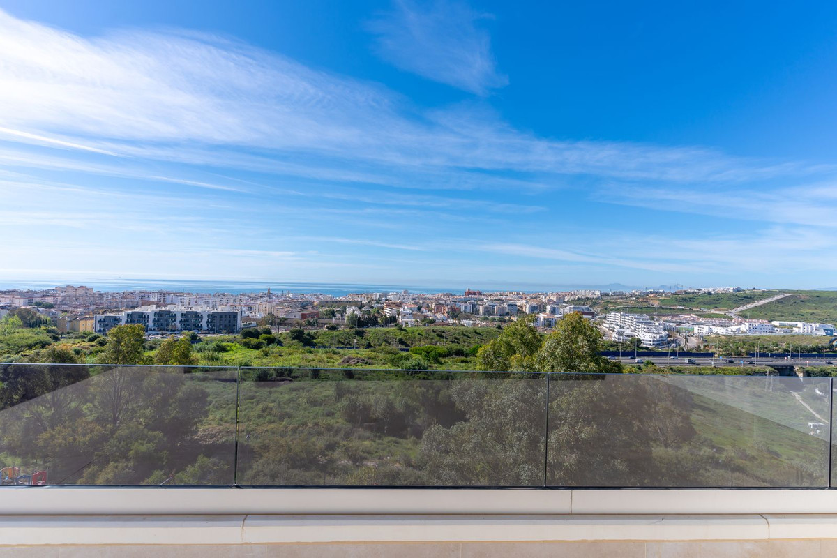 2 Bed Apartment for sale in Estepona Costa Del Sol, Málaga, Spain