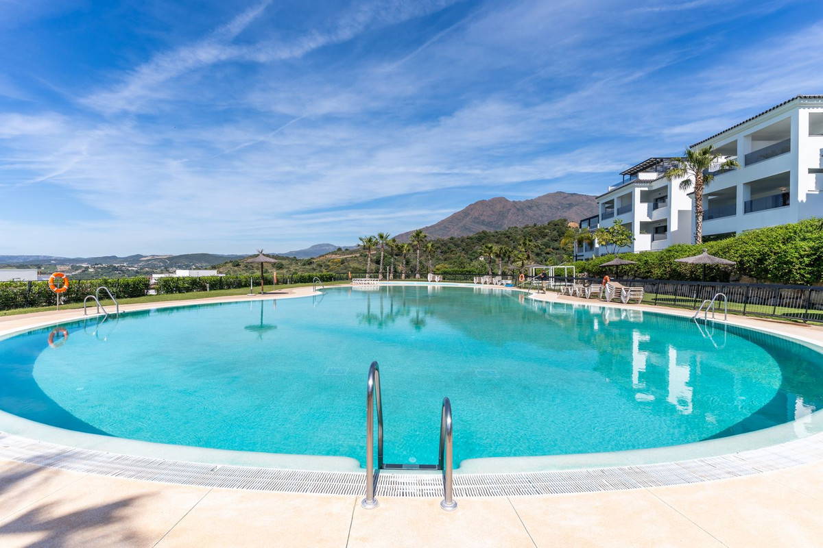 2 Bed Apartment for sale in Estepona Costa Del Sol, Málaga, Spain