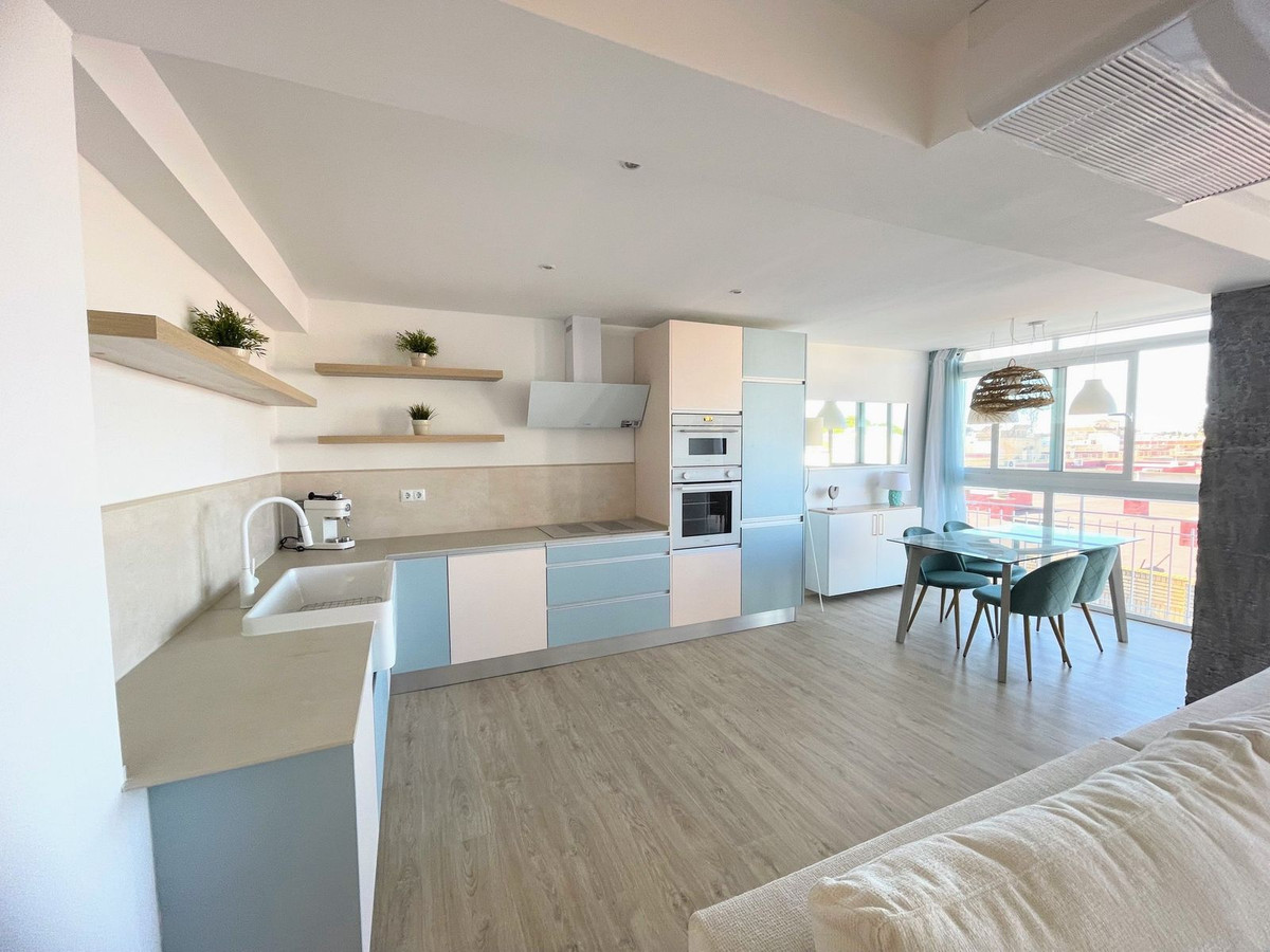 Se vende Apartamento Planta Media de 3 dormitorios en Costa Calida, Murcia, España