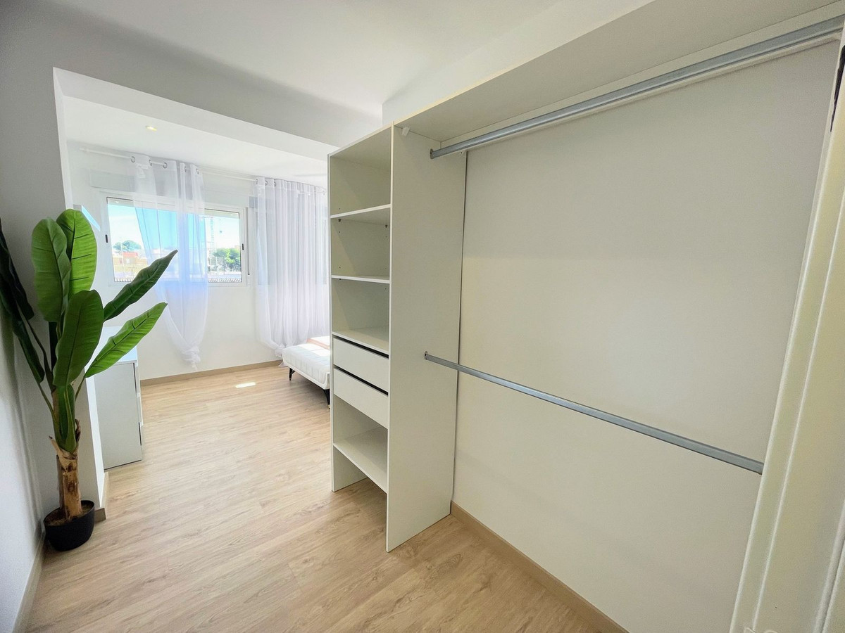 Se vende Apartamento Planta Media de 3 dormitorios en Costa Calida, Murcia, España