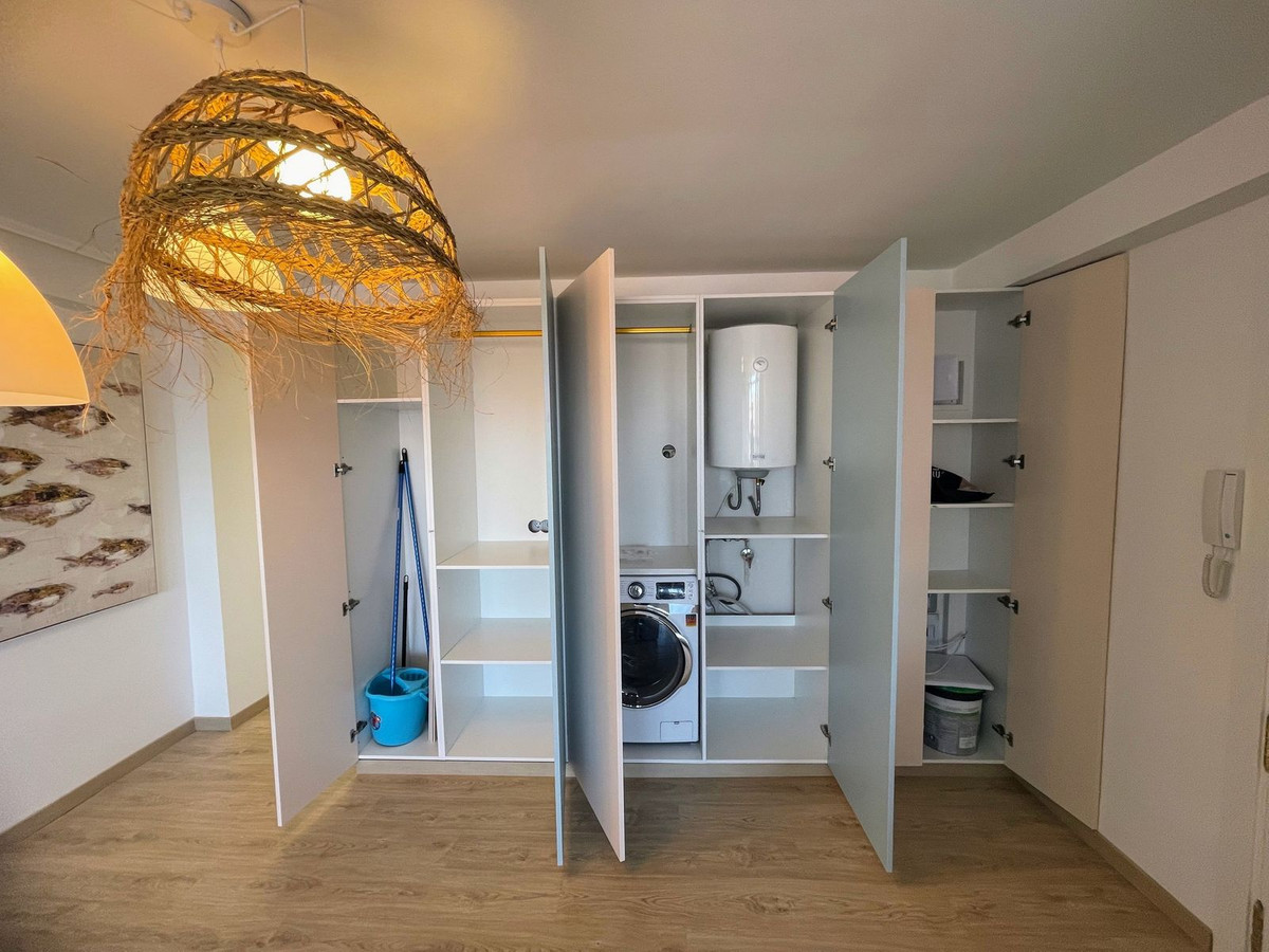Se vende Apartamento Planta Media de 3 dormitorios en Costa Calida, Murcia, España