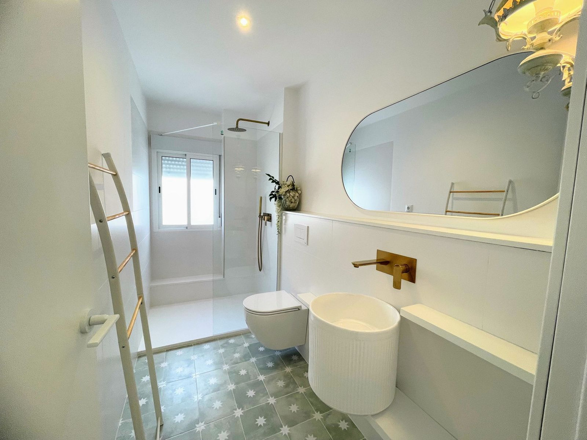 Se vende Apartamento Planta Media de 3 dormitorios en Costa Calida, Murcia, España