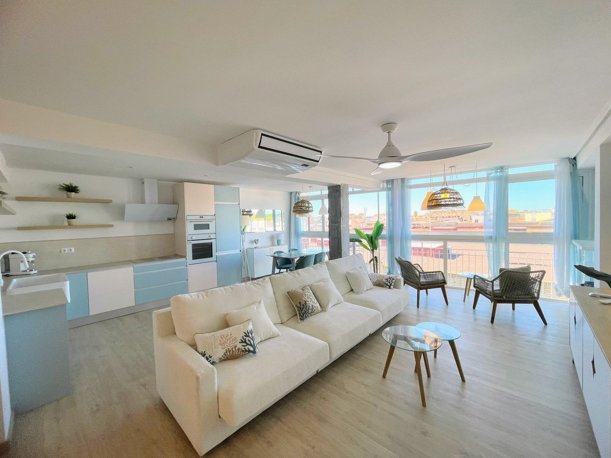 Se vende Apartamento Planta Media de 3 dormitorios en Costa Calida, Murcia, España