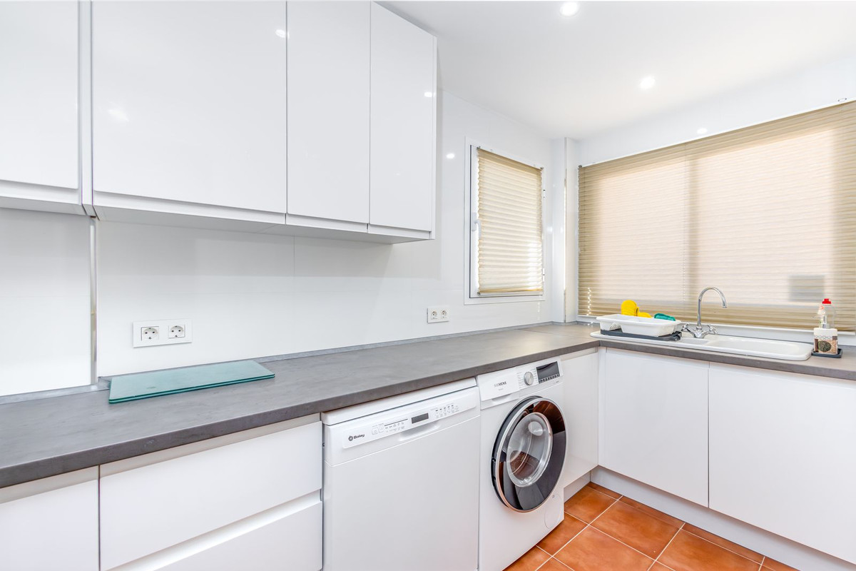 Se vende Adosada de 2 dormitorios en Costa Del Sol, Málaga, España