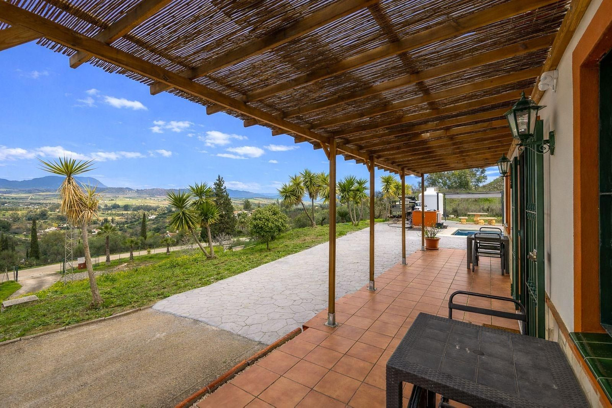 2 Bed Townhouse for sale in Coín Costa Del Sol, Málaga, Spain