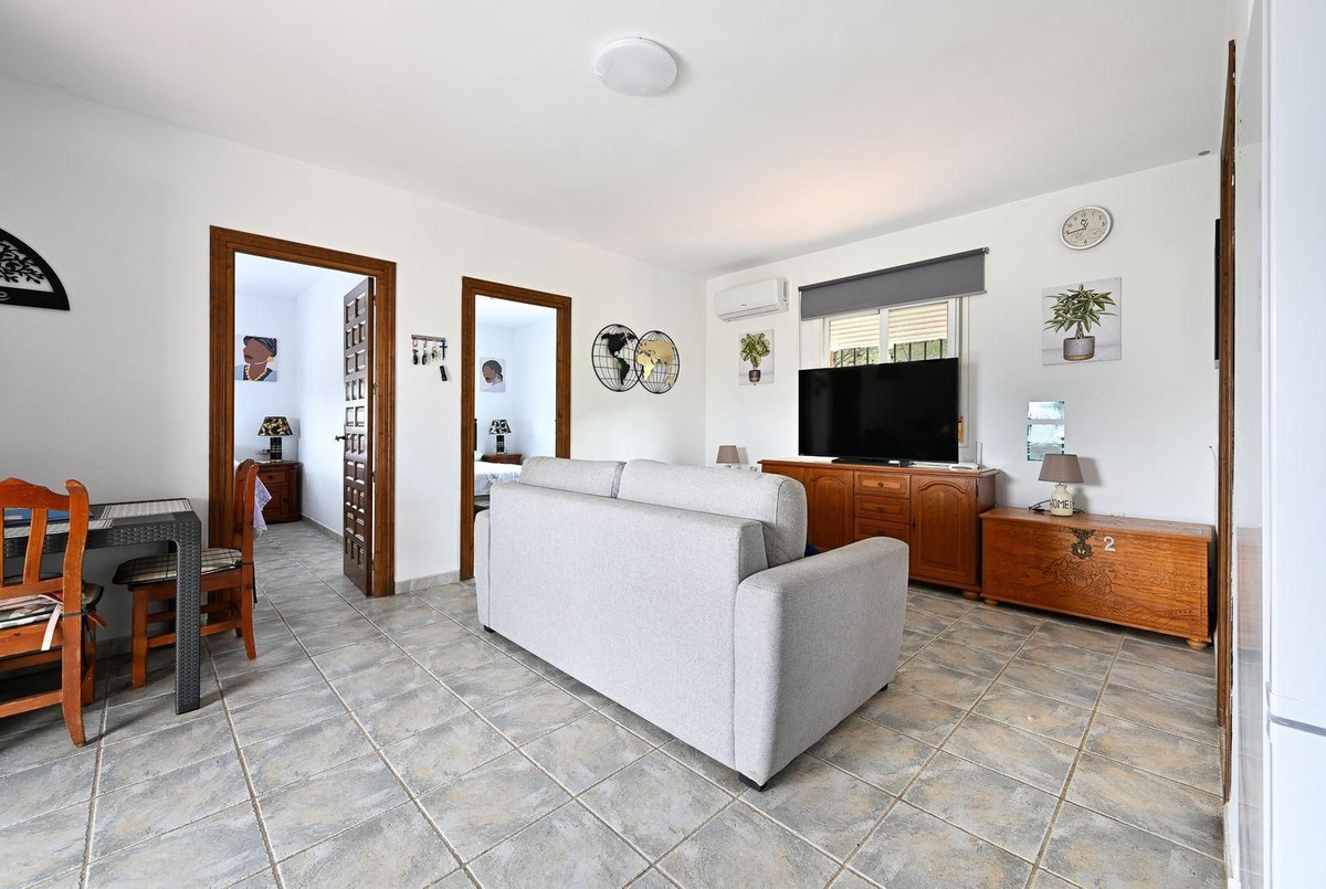2 Bed Townhouse for sale in Coín Costa Del Sol, Málaga, Spain