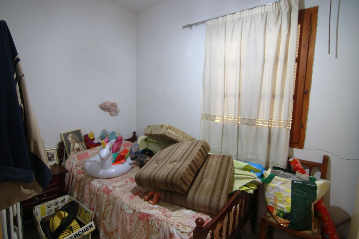 3 Bed Townhouse for sale in Coín Costa Del Sol, Málaga, Spain