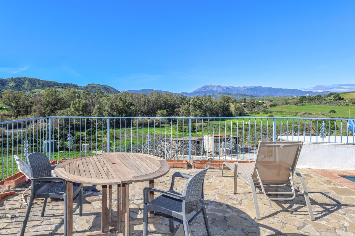 3 Bed Townhouse for sale in Coín Costa Del Sol, Málaga, Spain