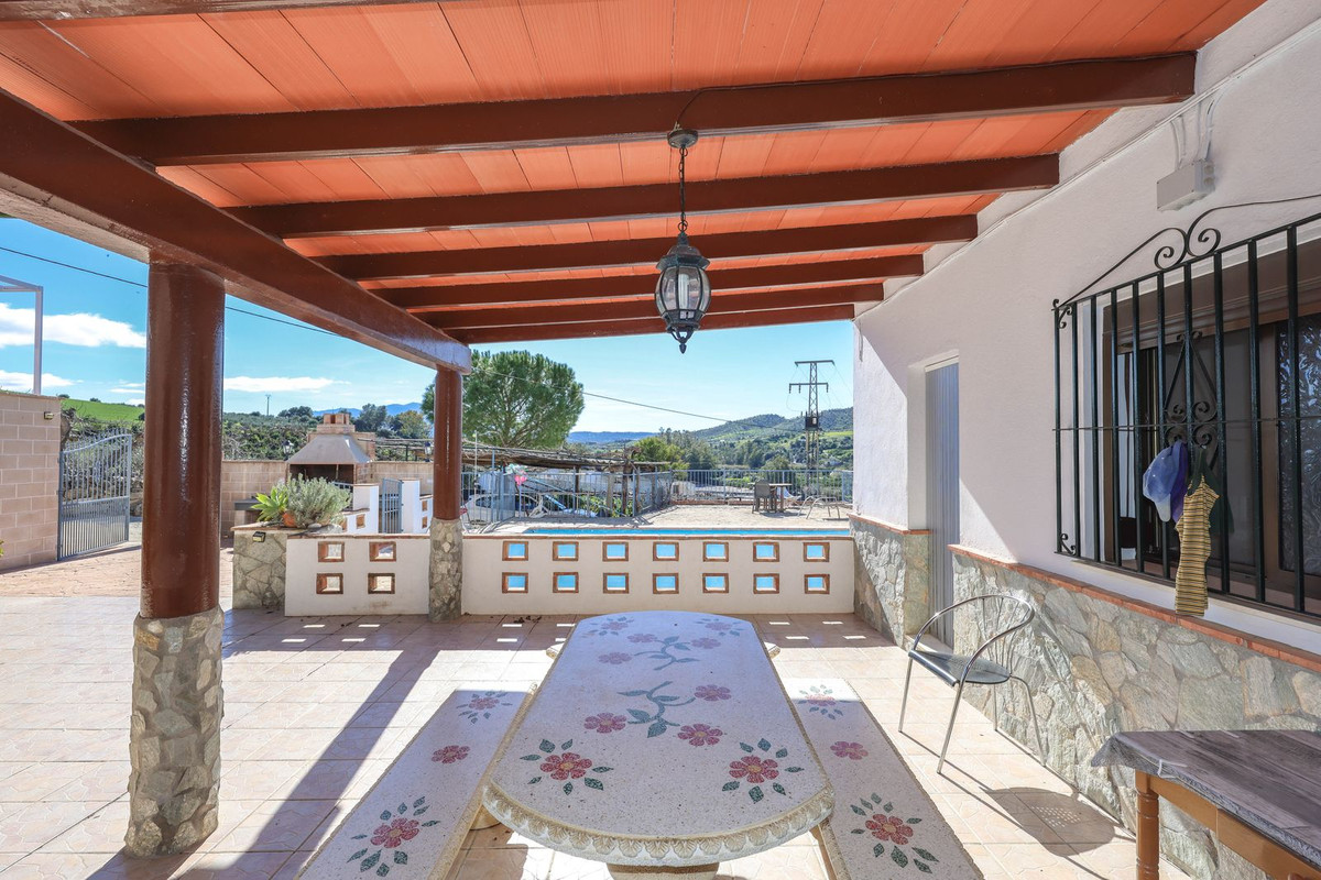 3 Bed Townhouse for sale in Coín Costa Del Sol, Málaga, Spain