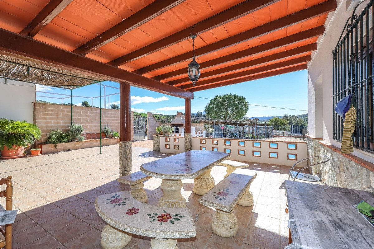 3 Bed Townhouse for sale in Coín Costa Del Sol, Málaga, Spain