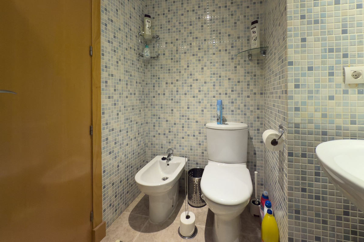Se vende Ático de 2 dormitorios en Costa Del Sol, Málaga, España