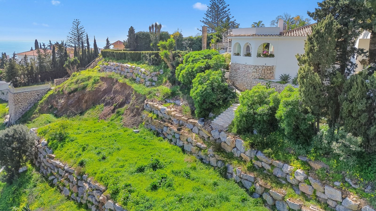 Se vende Villa - Chalet de 6 dormitorios en Costa Del Sol, Málaga, España