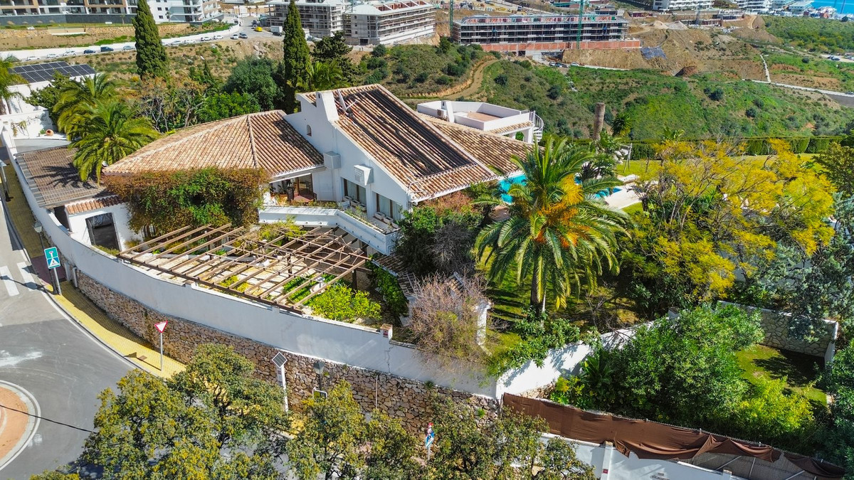 Se vende Villa - Chalet de 6 dormitorios en Costa Del Sol, Málaga, España