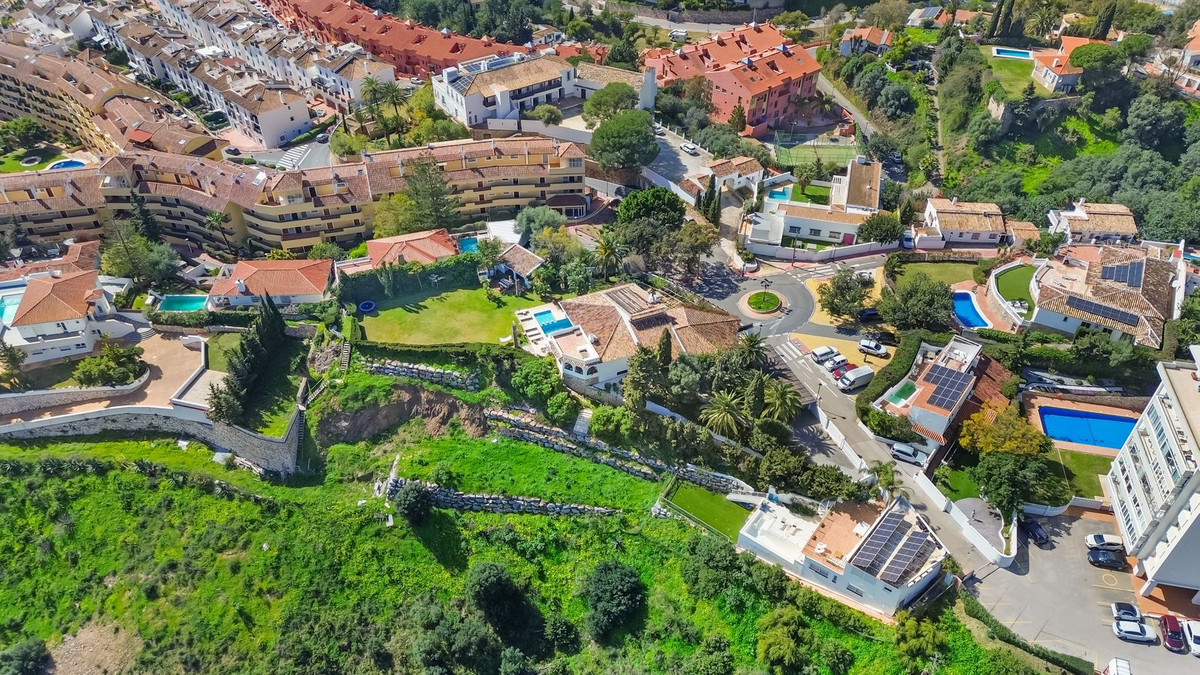 Se vende Villa - Chalet de 6 dormitorios en Costa Del Sol, Málaga, España