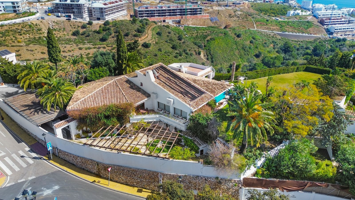 Se vende Villa - Chalet de 6 dormitorios en Costa Del Sol, Málaga, España