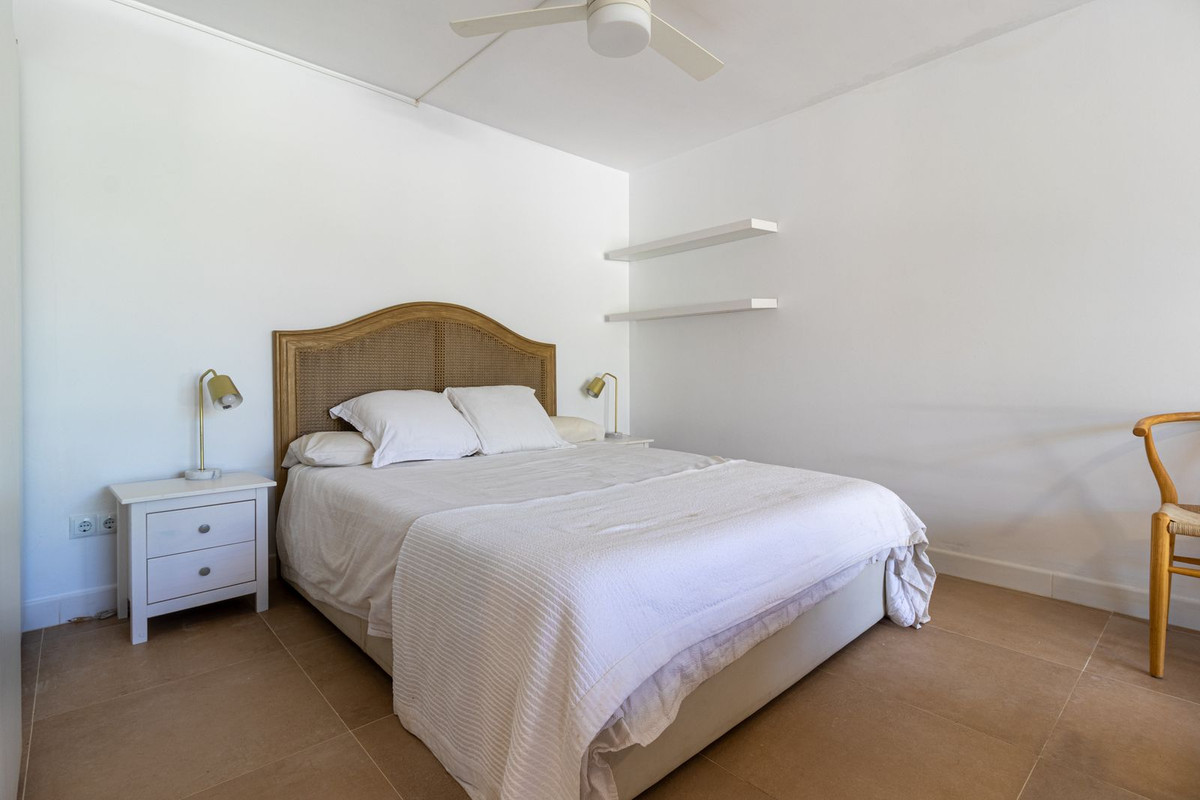 Se vende Villa - Chalet de 6 dormitorios en Costa Del Sol, Málaga, España
