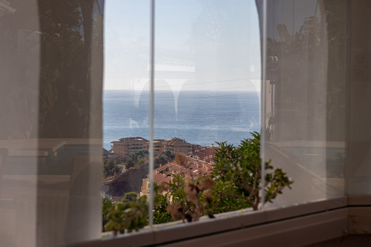 Se vende Villa - Chalet de 6 dormitorios en Costa Del Sol, Málaga, España