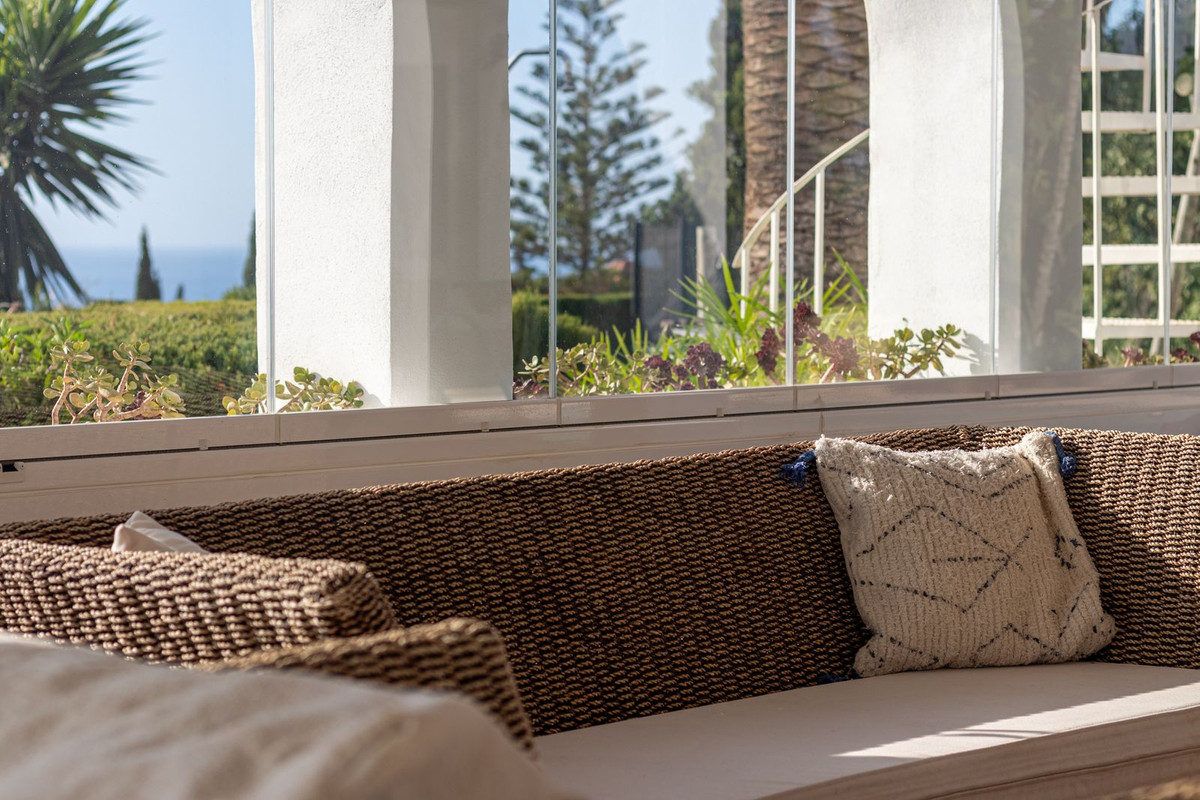 Se vende Villa - Chalet de 6 dormitorios en Costa Del Sol, Málaga, España