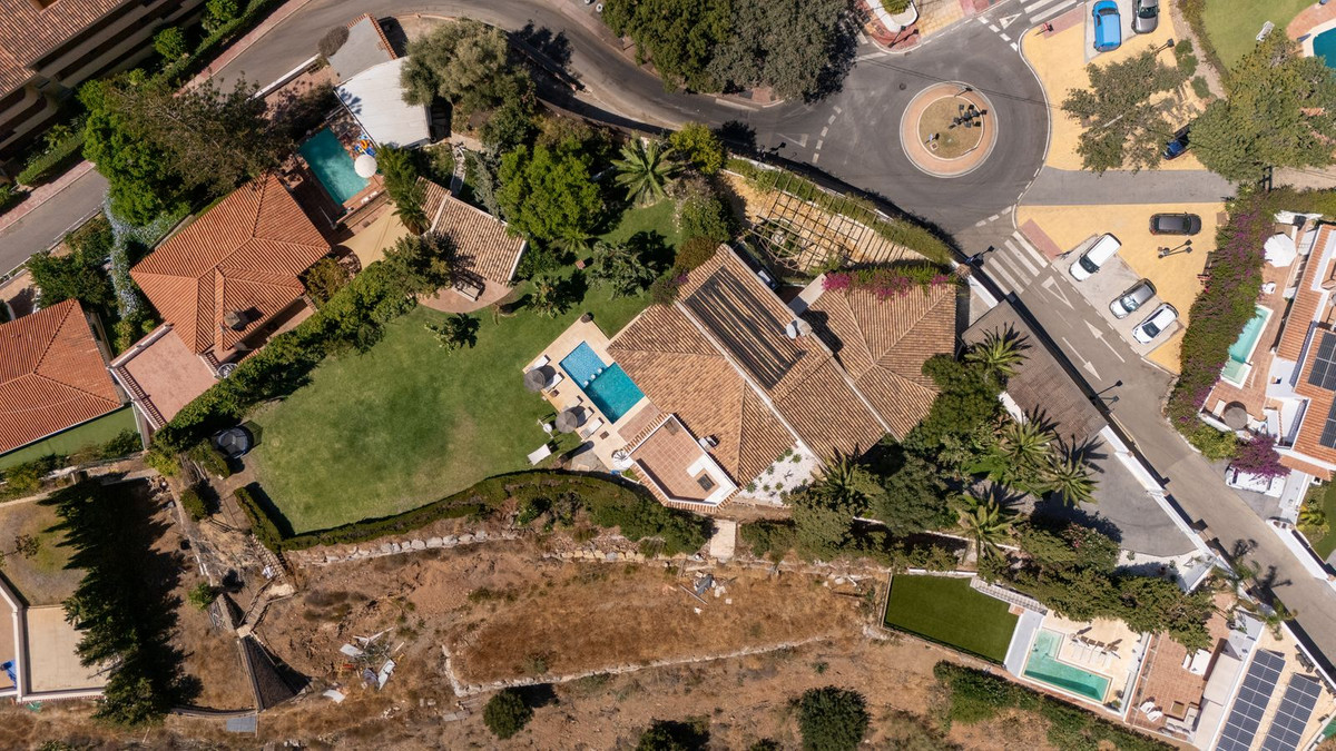 Se vende Villa - Chalet de 6 dormitorios en Costa Del Sol, Málaga, España