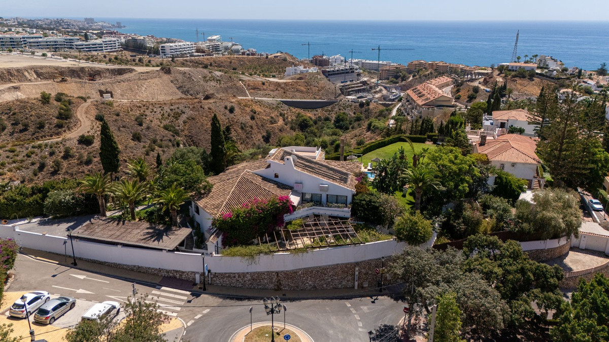 Se vende Villa - Chalet de 6 dormitorios en Costa Del Sol, Málaga, España
