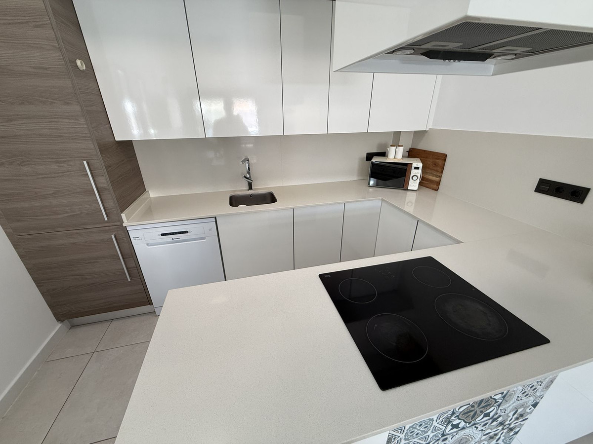 Se vende Villa - Chalet de 3 dormitorios en Costa Blanca, Alicante, España