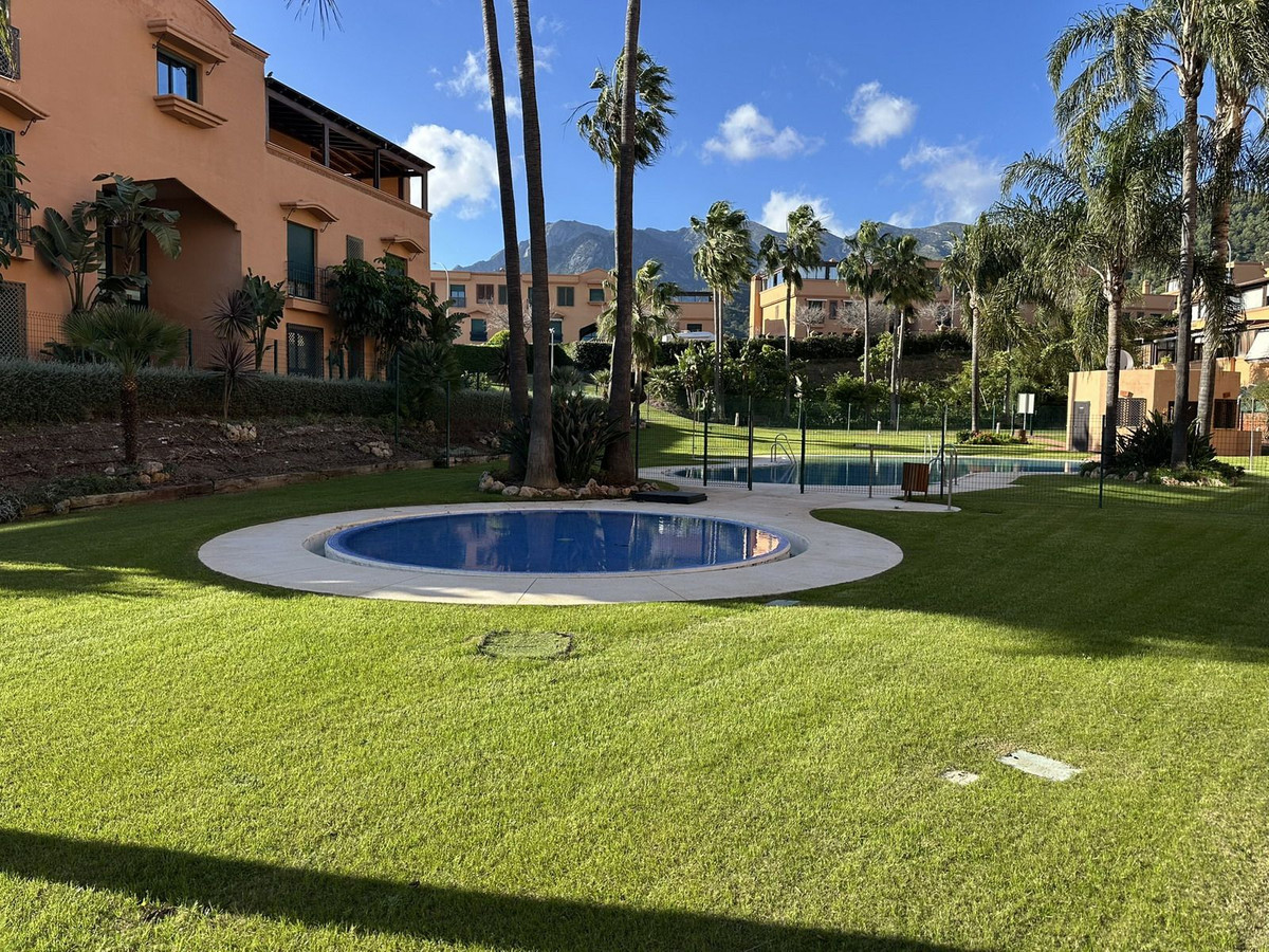 Se vende Apartamento Planta Media de 2 dormitorios en Costa Del Sol, Málaga, España