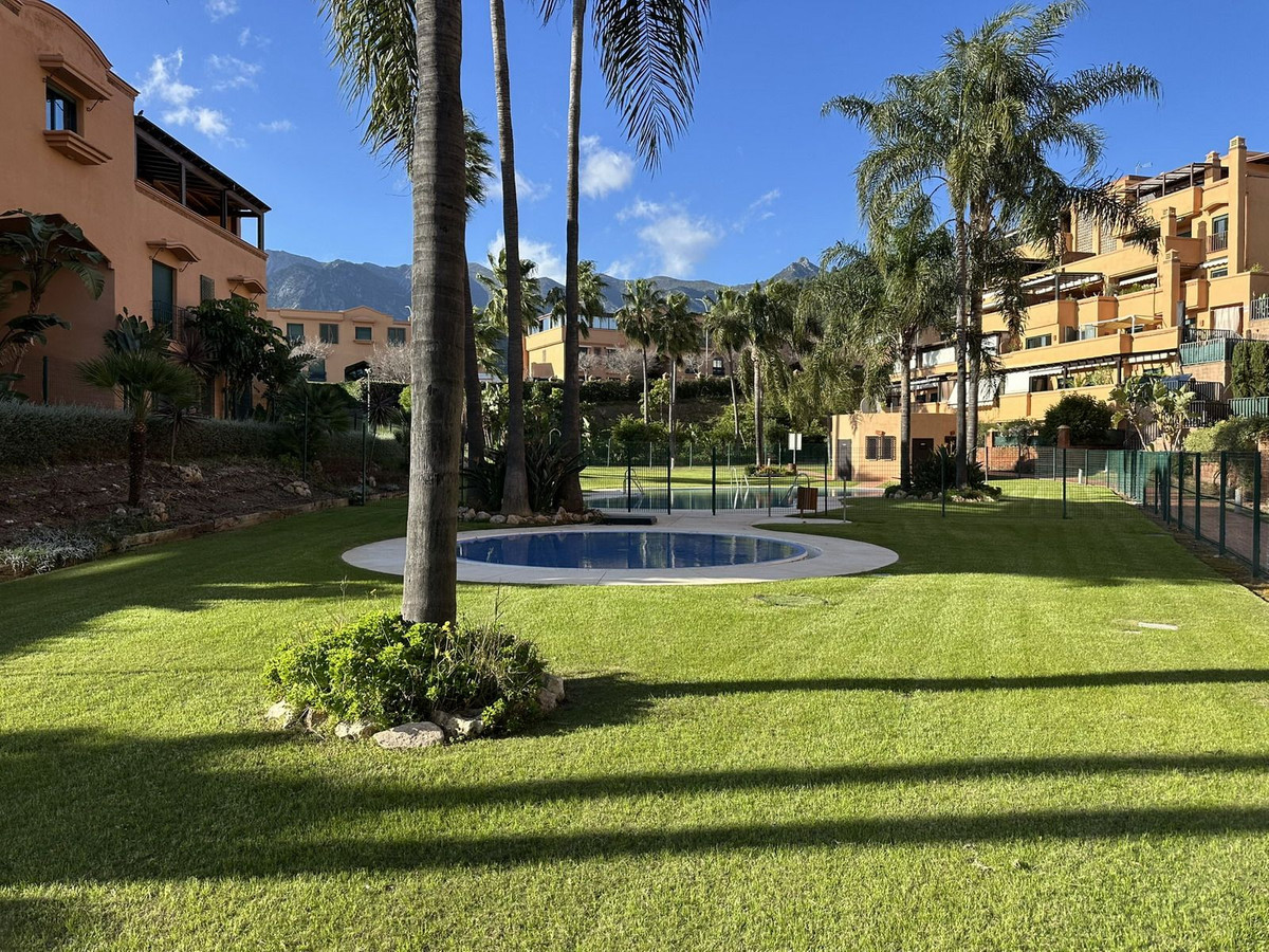 Se vende Apartamento Planta Media de 2 dormitorios en Costa Del Sol, Málaga, España