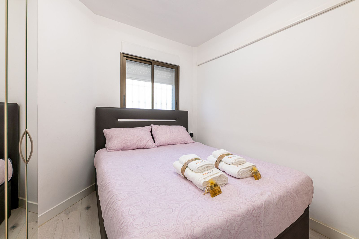Se vende Villa - Chalet de 4 dormitorios en Costa Del Sol, Málaga, España
