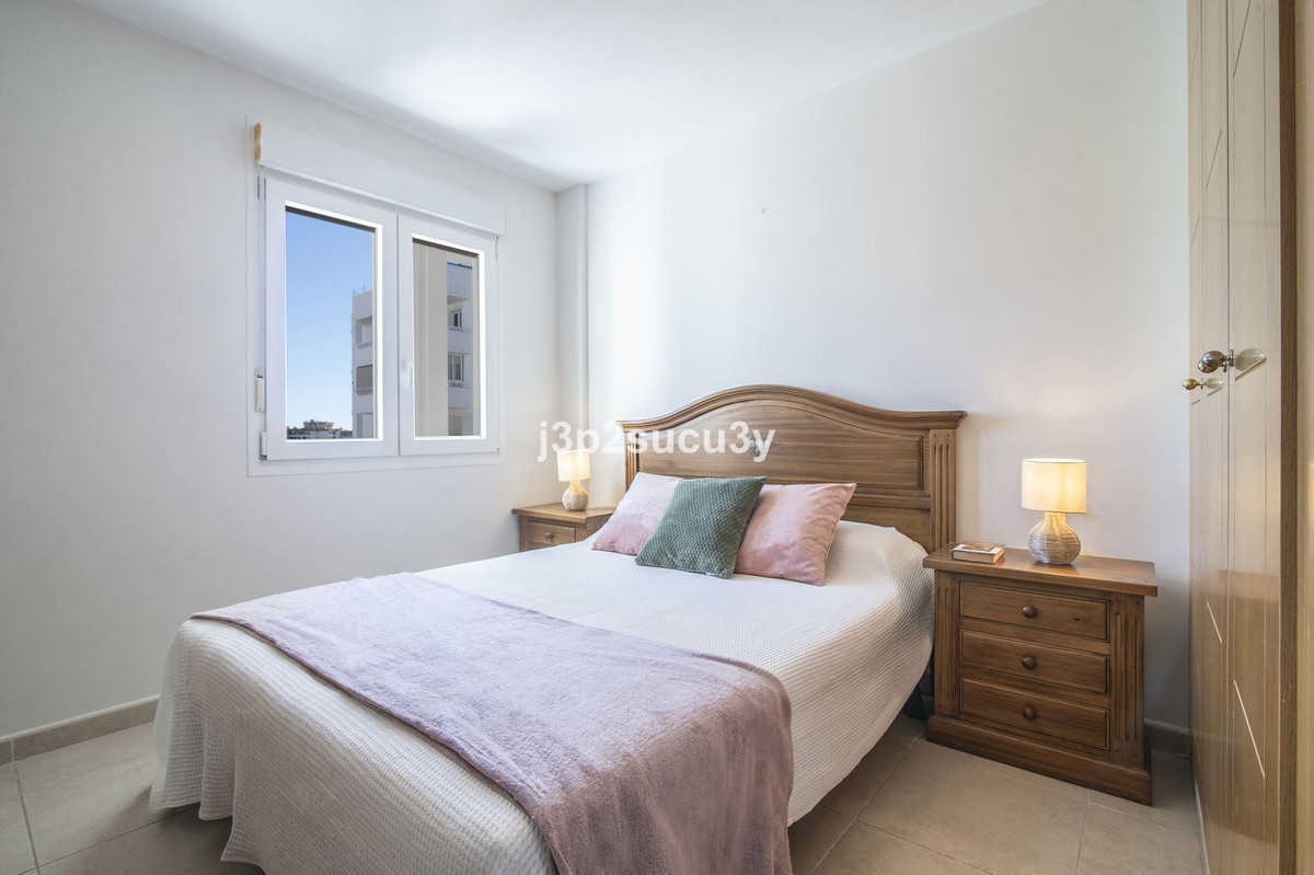 4 Bed Apartment for sale in La Campana Costa Del Sol, Málaga, Spain