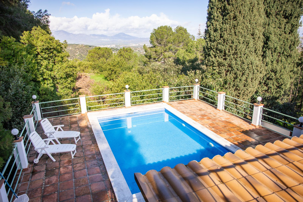 5 Bed Townhouse for sale in Alhaurín El Grande Costa Del Sol, Málaga, Spain