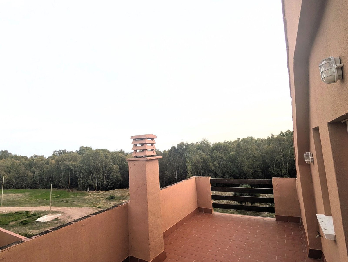 3 Bed Apartment for sale in Casares Costa Del Sol, Málaga, Spain