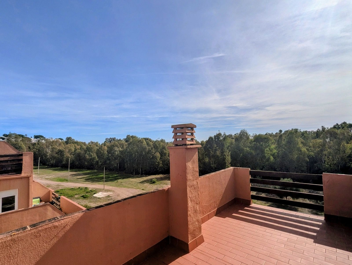 3 Bed Apartment for sale in Casares Costa Del Sol, Málaga, Spain