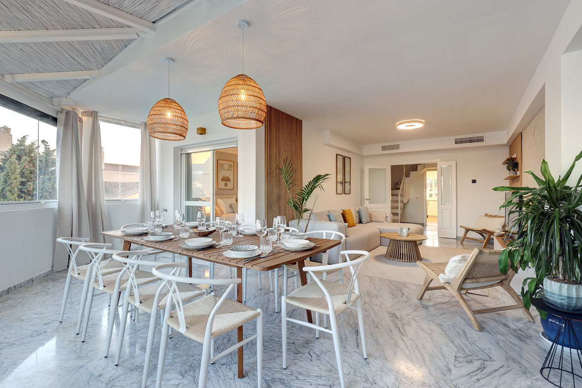 5 Bed Apartment for sale in Bahía De Marbella Costa Del Sol, Málaga, Spain