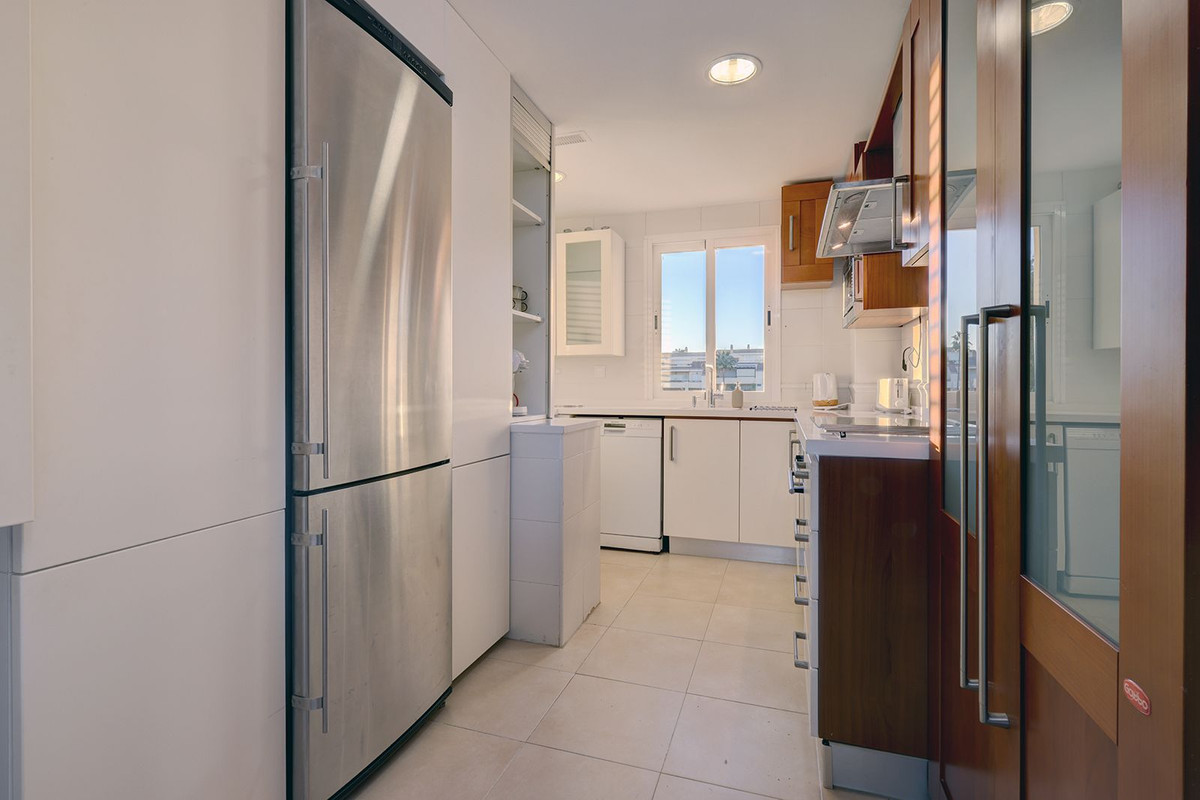 5 Bed Apartment for sale in Bahía De Marbella Costa Del Sol, Málaga, Spain