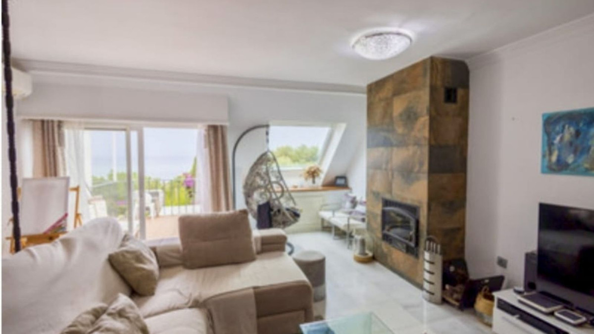4 Bed Townhouse for sale in Estepona Costa Del Sol, Málaga, Spain