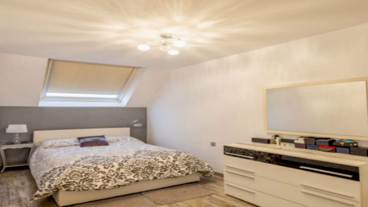 4 Bed Townhouse for sale in Estepona Costa Del Sol, Málaga, Spain