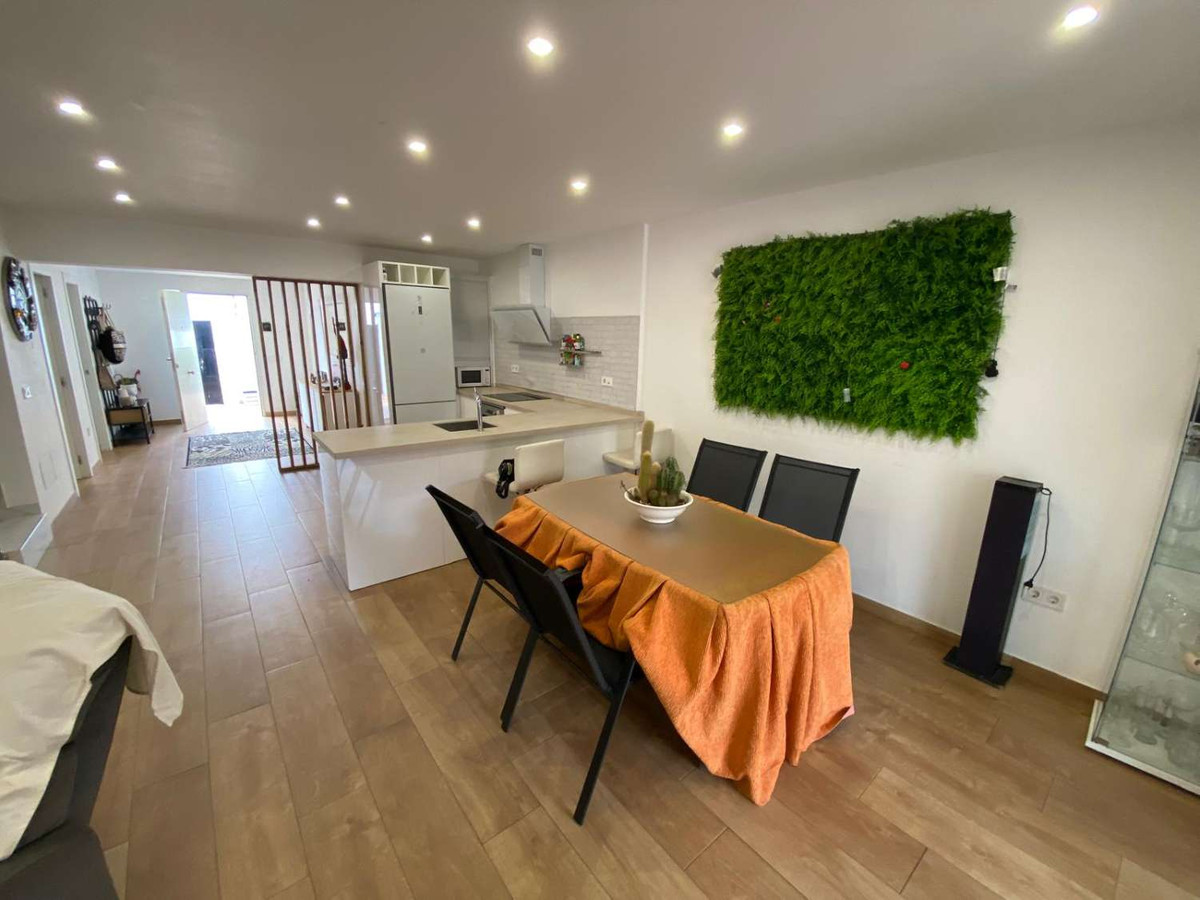 Se vende Adosada de 4 dormitorios en Costa Del Sol, Málaga, España