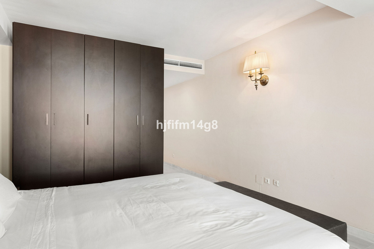2 Bed Apartment for sale in Puerto Banús Costa Del Sol, Málaga, Spain