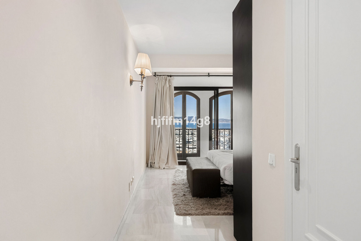 2 Bed Apartment for sale in Puerto Banús Costa Del Sol, Málaga, Spain