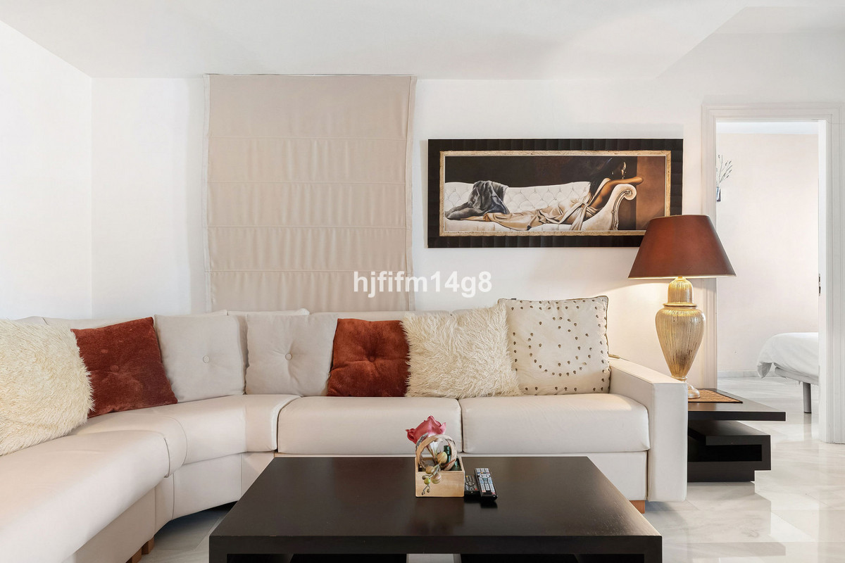 2 Bed Apartment for sale in Puerto Banús Costa Del Sol, Málaga, Spain