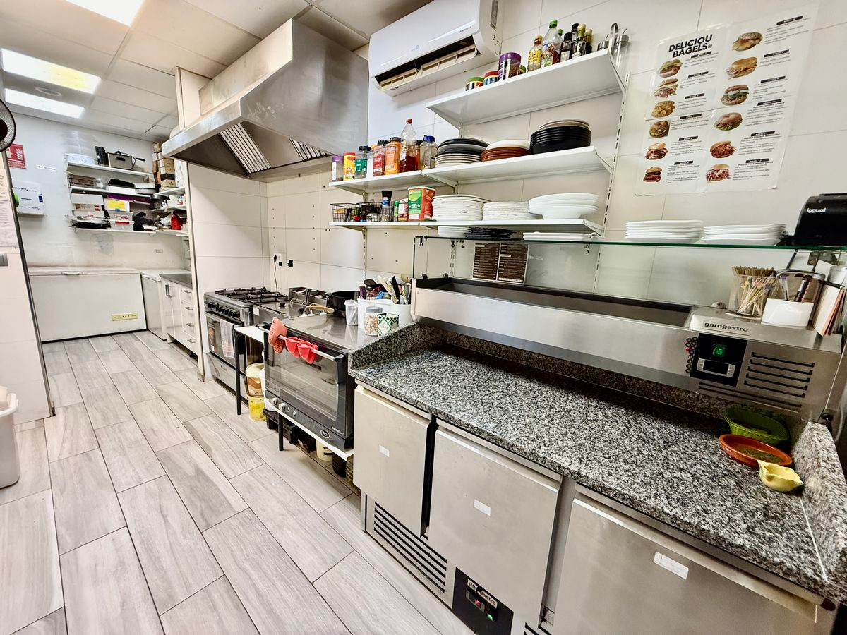 Se vende Otro  en Costa Blanca, Alicante, España