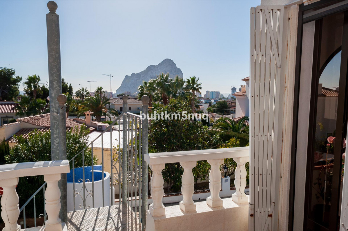 Se vende Villa - Chalet de 3 dormitorios en Costa Blanca, Alicante, España