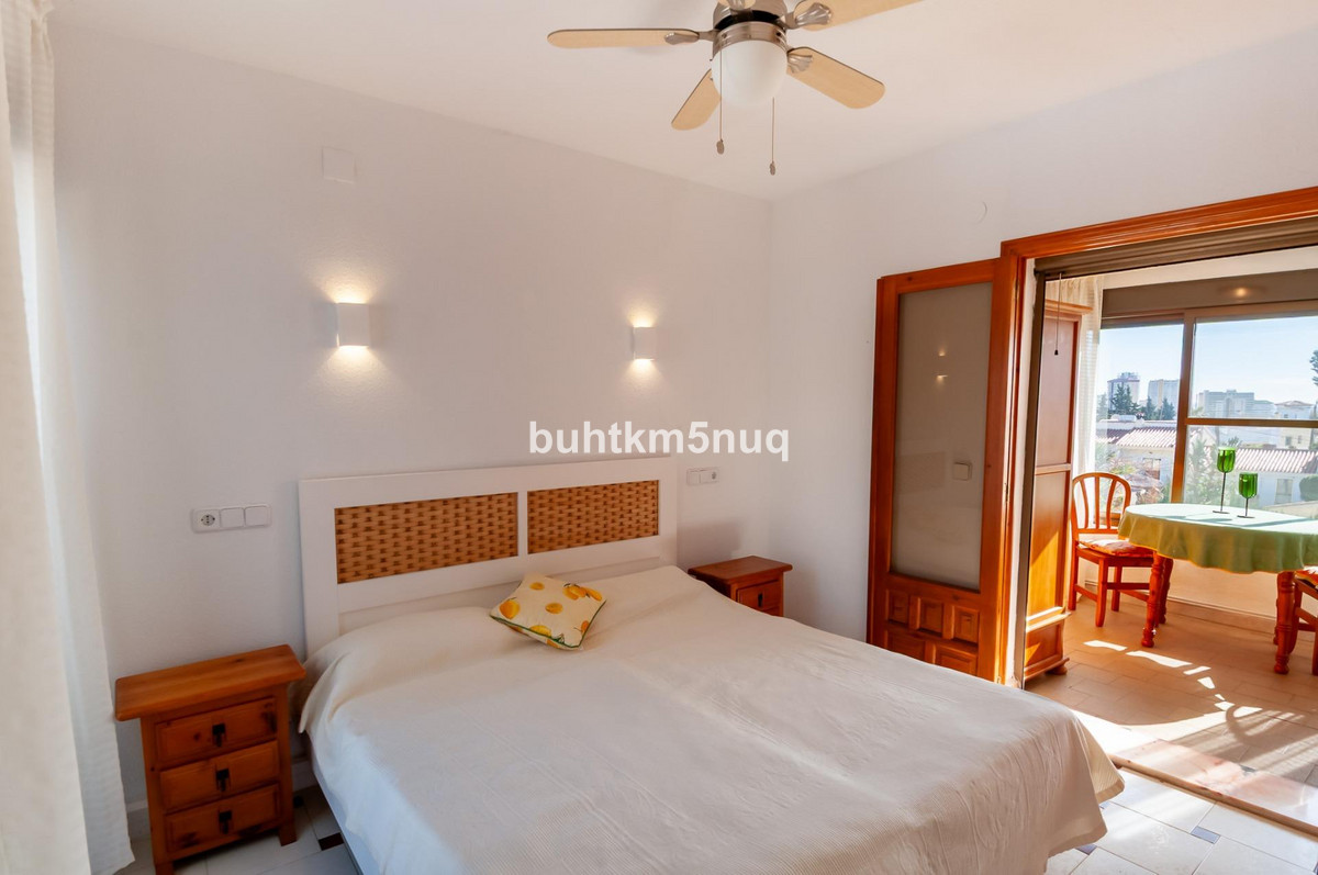 Se vende Villa - Chalet de 3 dormitorios en Costa Blanca, Alicante, España