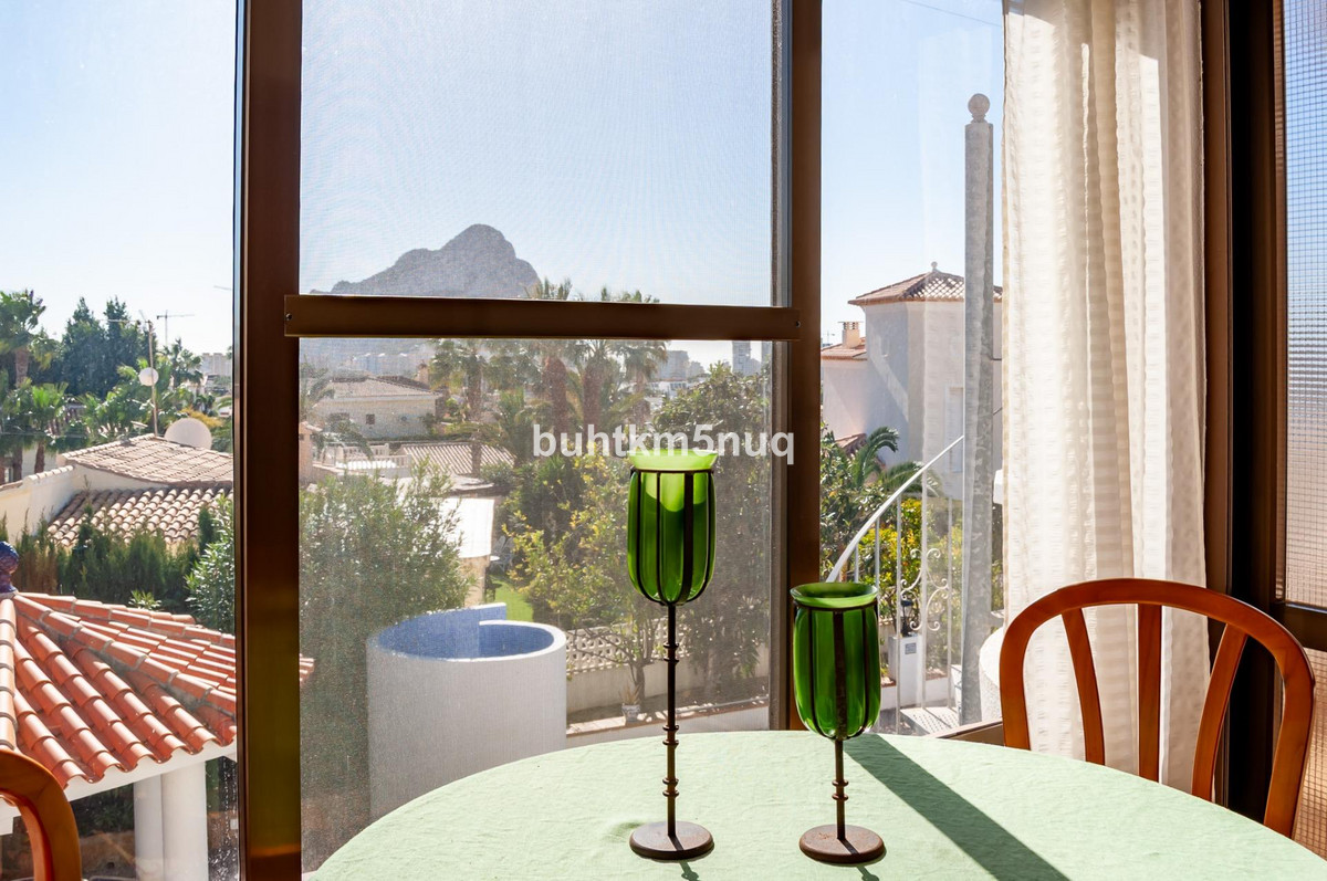 Se vende Villa - Chalet de 3 dormitorios en Costa Blanca, Alicante, España