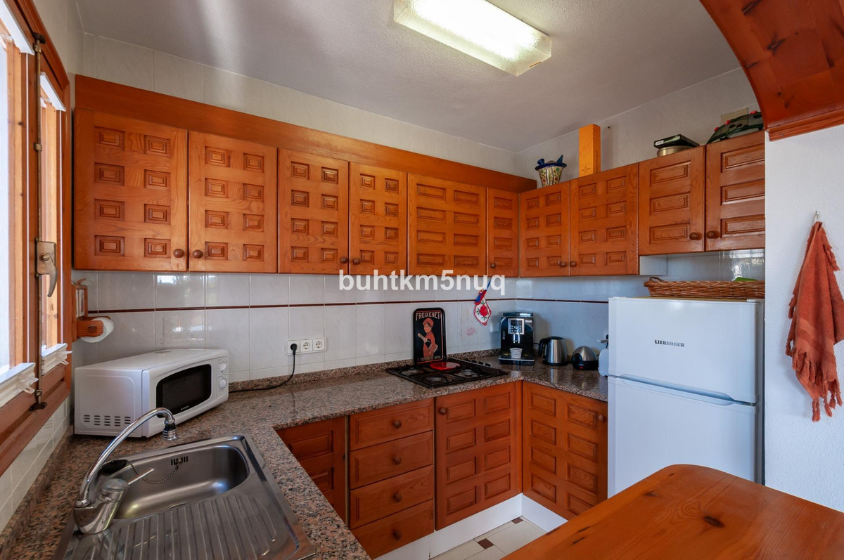 Se vende Villa - Chalet de 3 dormitorios en Costa Blanca, Alicante, España