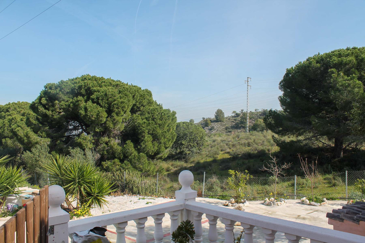 Se vende Villa - Chalet de 6 dormitorios en Costa Del Sol, Málaga, España
