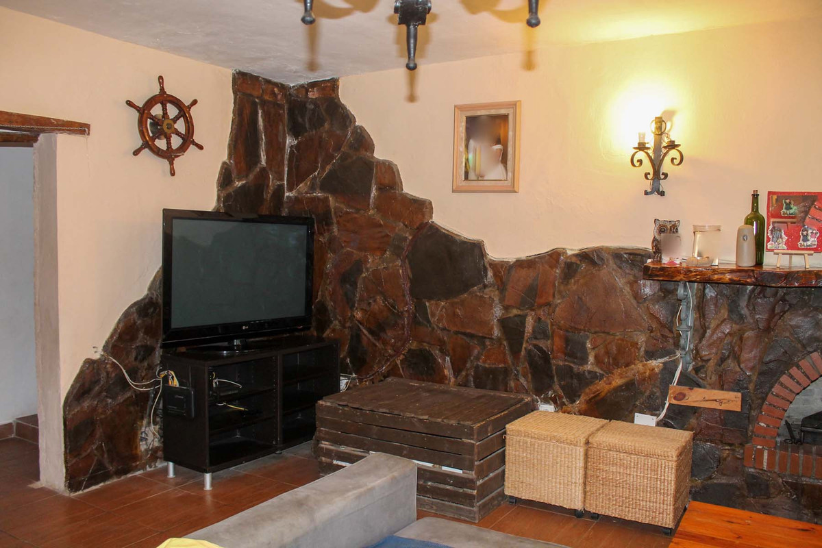 Se vende Villa - Chalet de 6 dormitorios en Costa Del Sol, Málaga, España